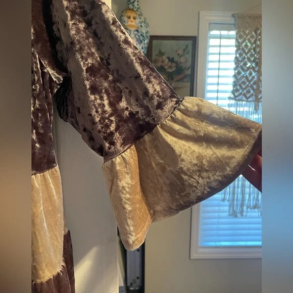 ๐Indigo Soul Crushed Velvet Tiered Babydoll Dress (2XL) - Picture 6 of 9